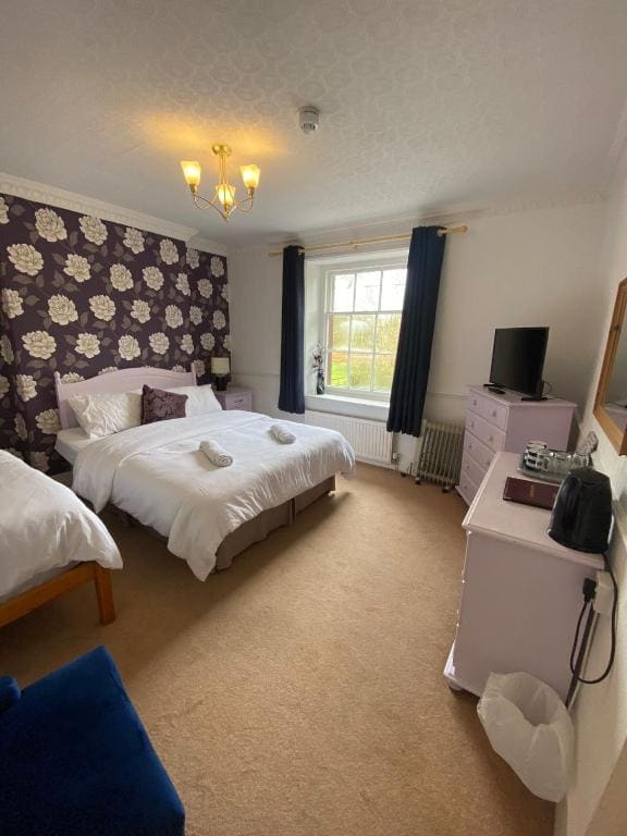 The Penruddocke Arms - View 5