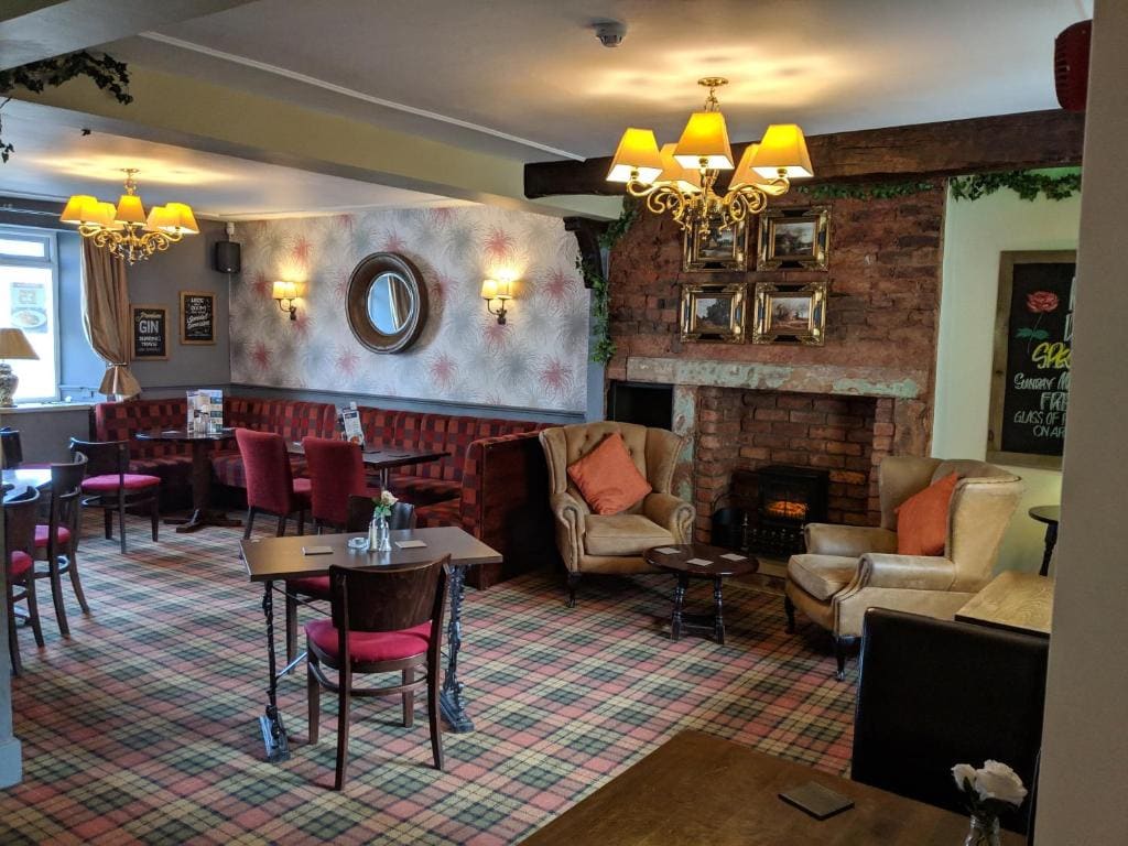 The Queens Head - View 5