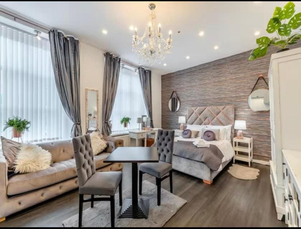 The Railway Apartments - Vista 6