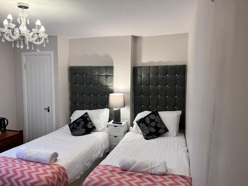 The Railway Apartments - Vista 7