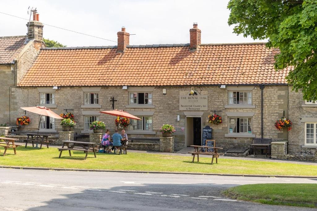 The Royal Oak - Main view