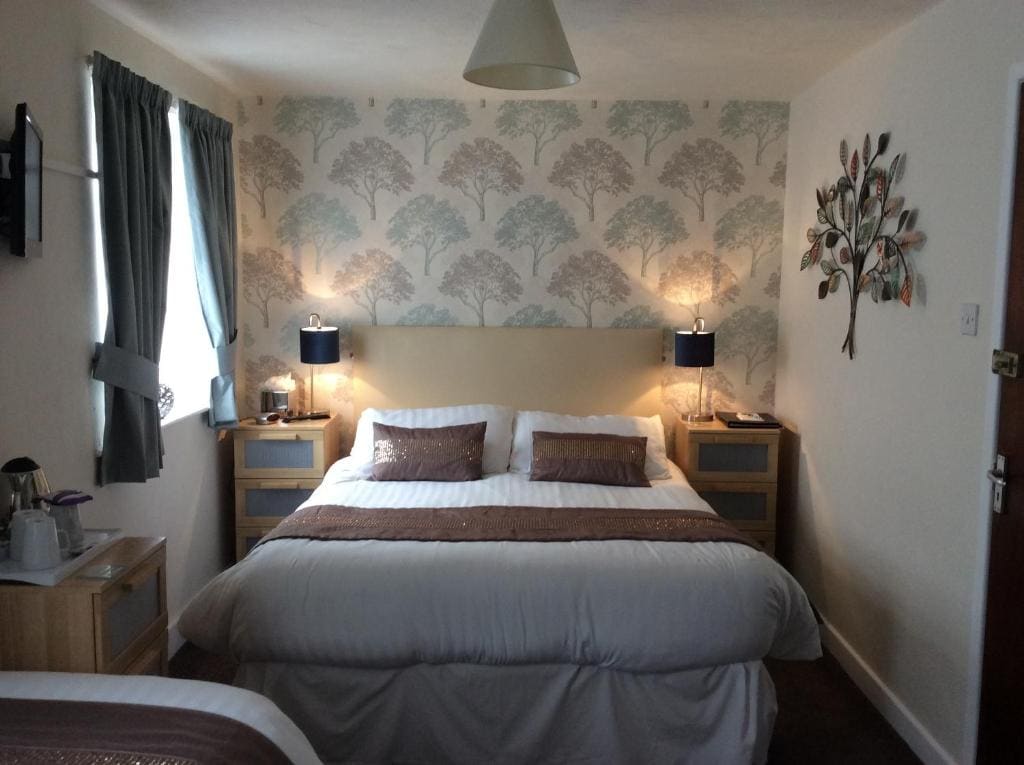 The Strathdon - Main view