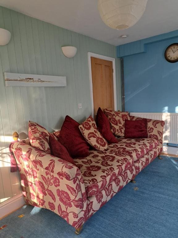 The Summer Room - View 3