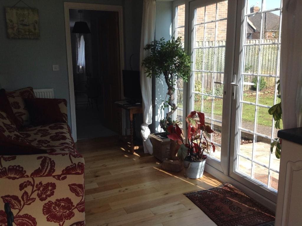The Summer Room - View 6