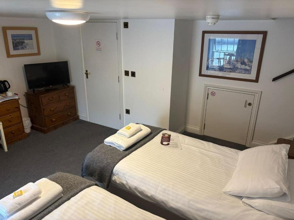 The Swordfish Inn - View 3