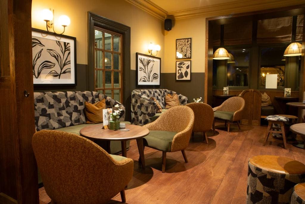 The Wheatley Arms - View 6