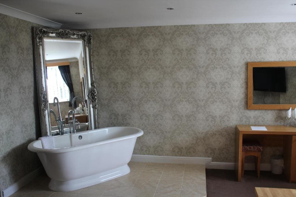 The Windmill Hotel - View 5