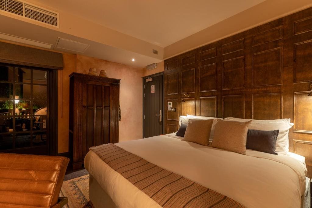The Wolfpack Inn - View 4
