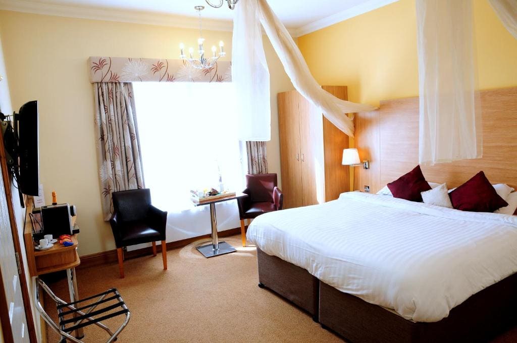 The Queensgate Hotel - View 2