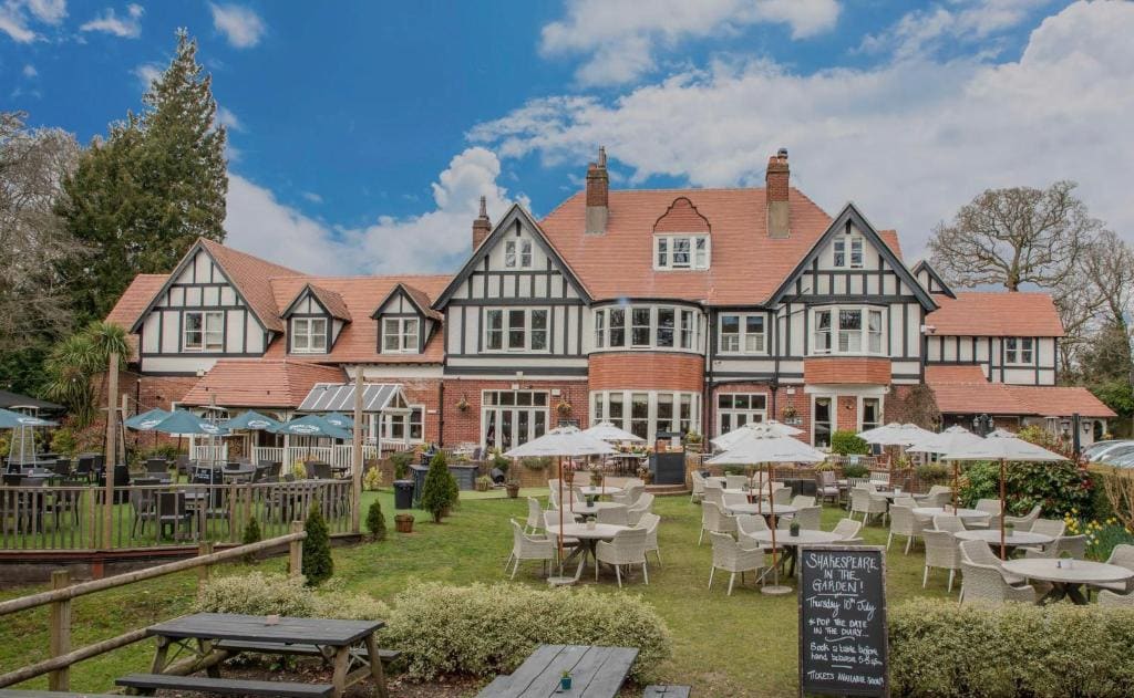 The White Buck - Main view