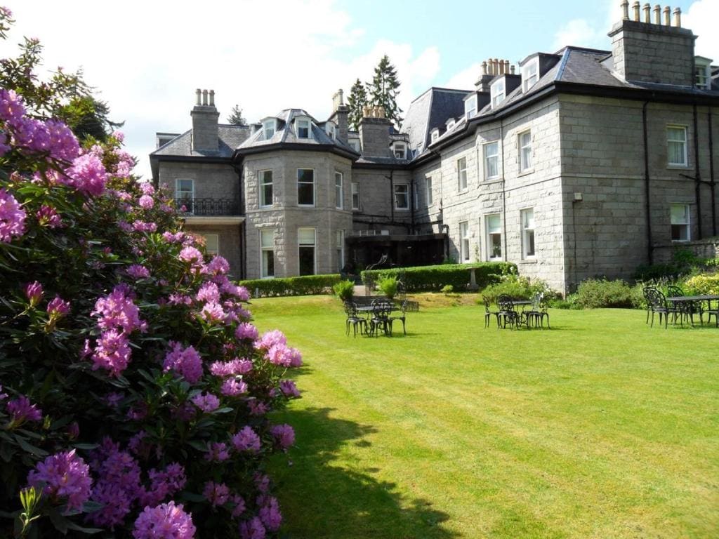 Tor-Na-Coille Hotel - View 4