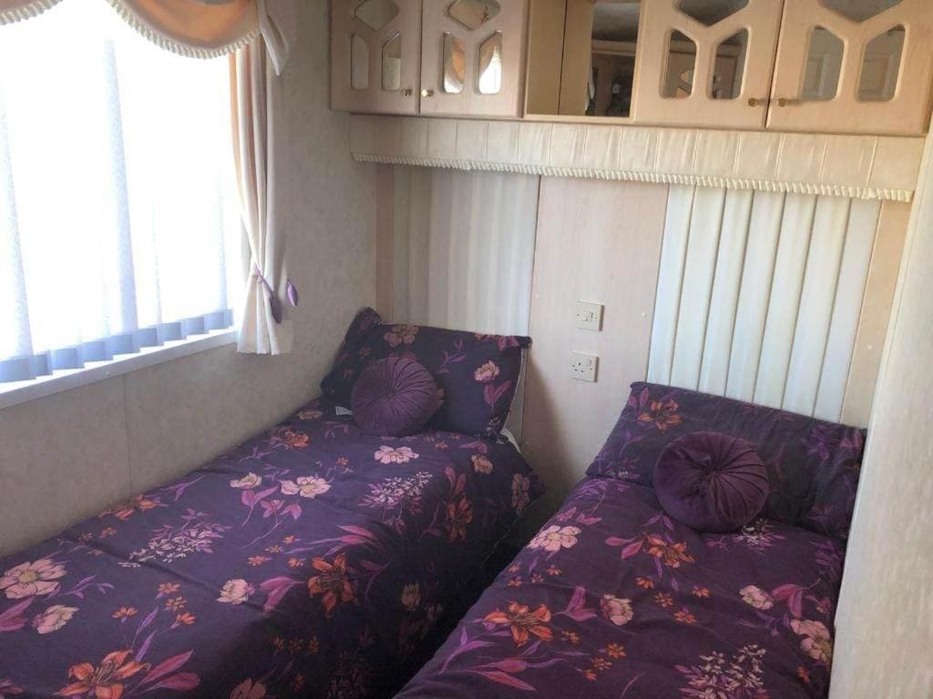 pg58 2 bed caravan Golden Palm Chapel St Leonards - View 7