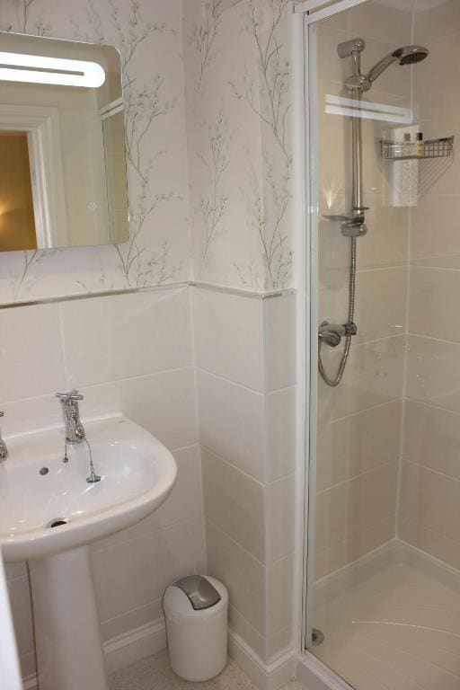 Trafalgar House - View 3
