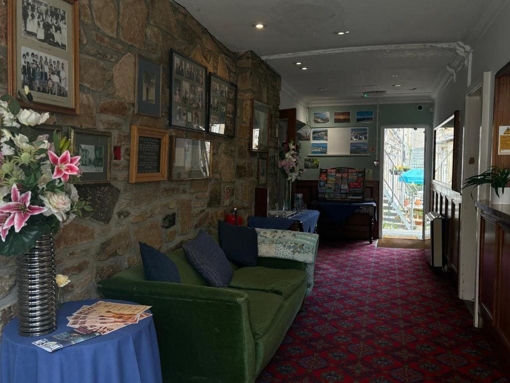 Union Hotel - View 5