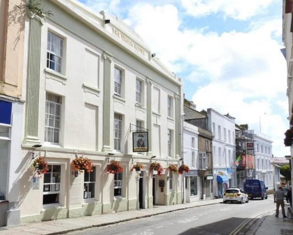 Union Hotel - Main view
