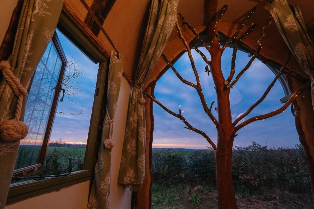Wagon & the Wigwam - View 4
