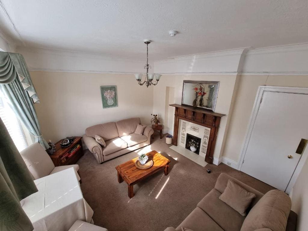 Westbourne Lodge Birmingham - View 3