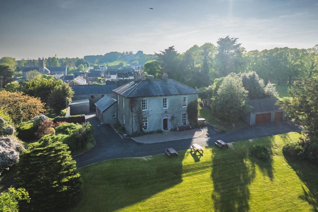 Willowbank House & Farm - Main view