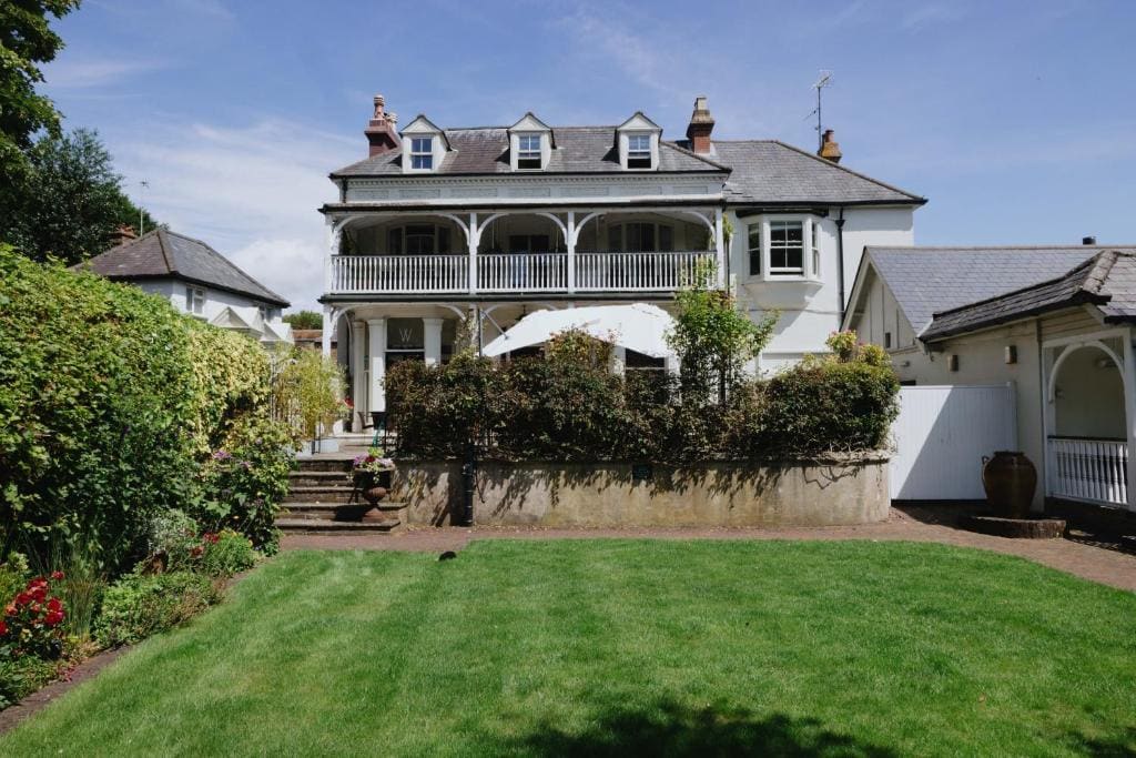 Wingrove House - Main view