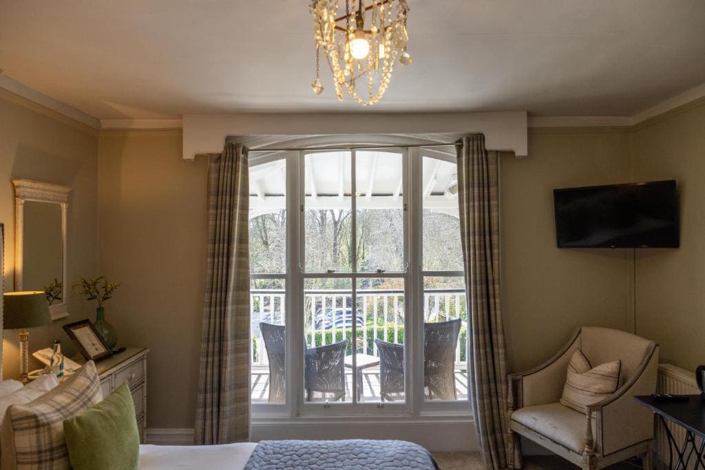 Wingrove House - View 6