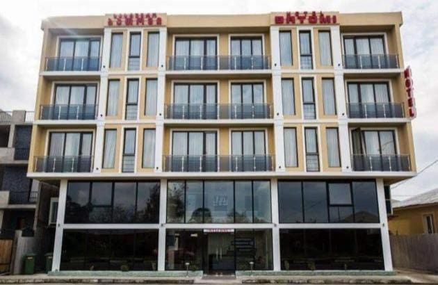 Batomi hotel - Main view
