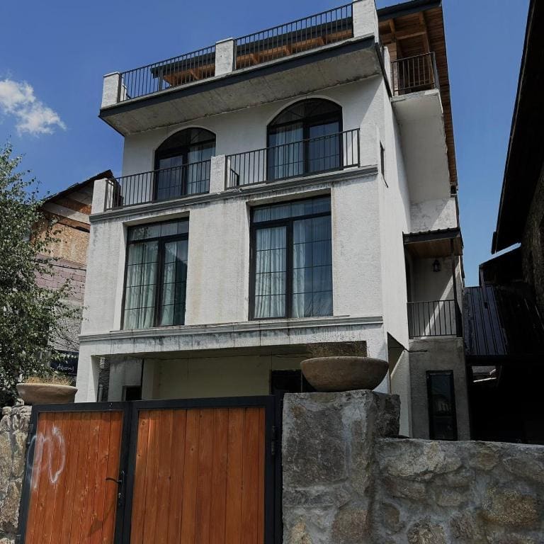 Boutique hotel mestia - View 3