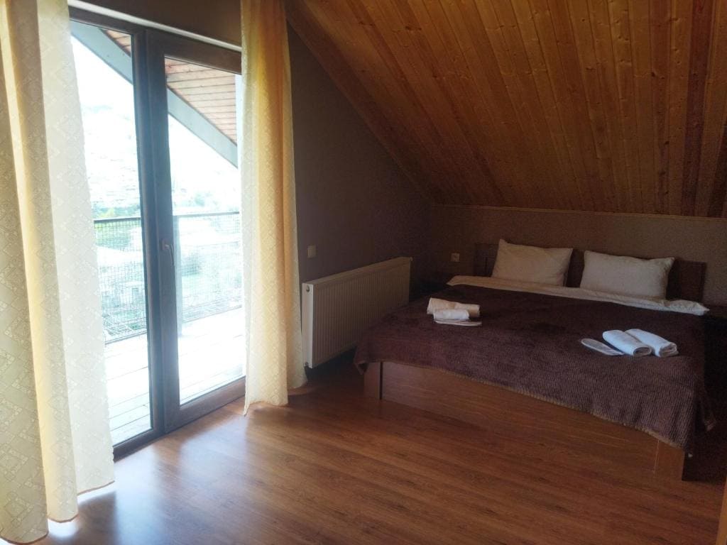 DISCOVER KAZBEGi HOTEL - Vista 6