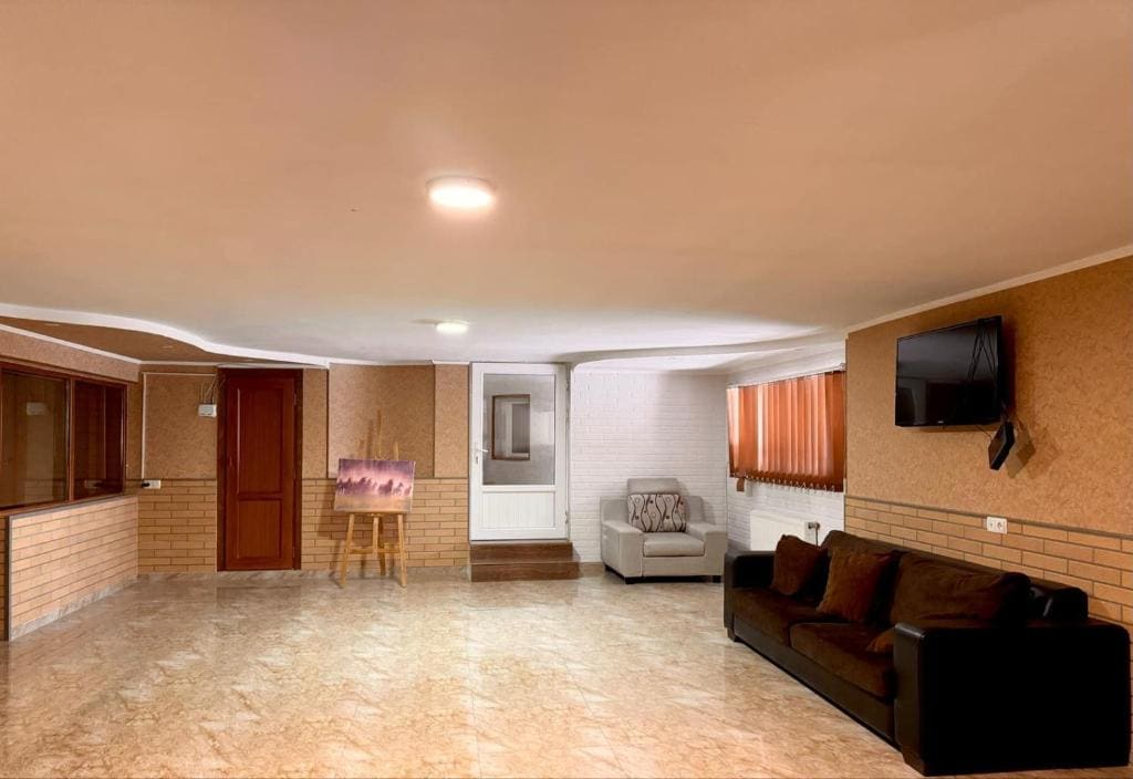 Hotel Iceberg - View 3