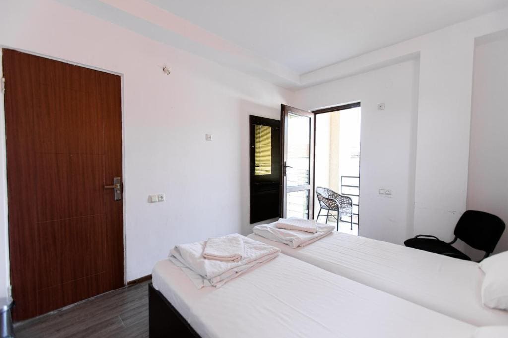kutaisi hostel hub - View 4