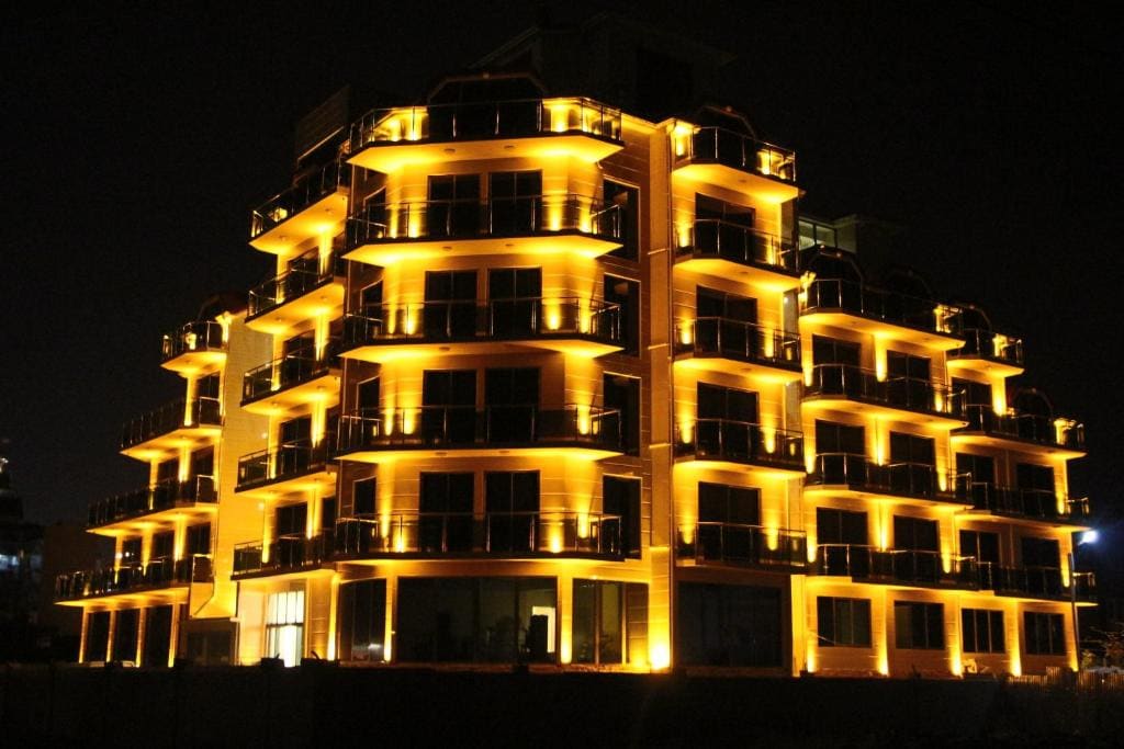 Legacy Hotel - Main view