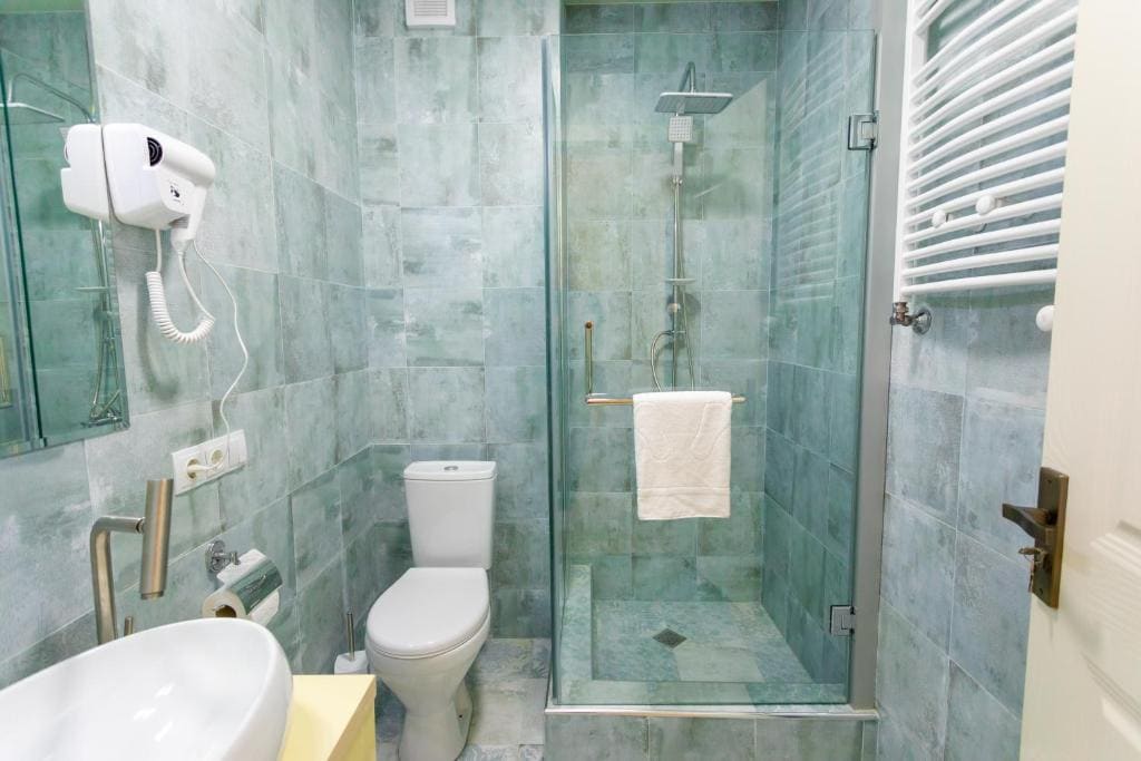 Hotel Rustaveli Kutaisi - View 3