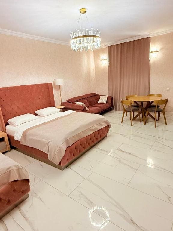 T I F L I S Hotel - View 6