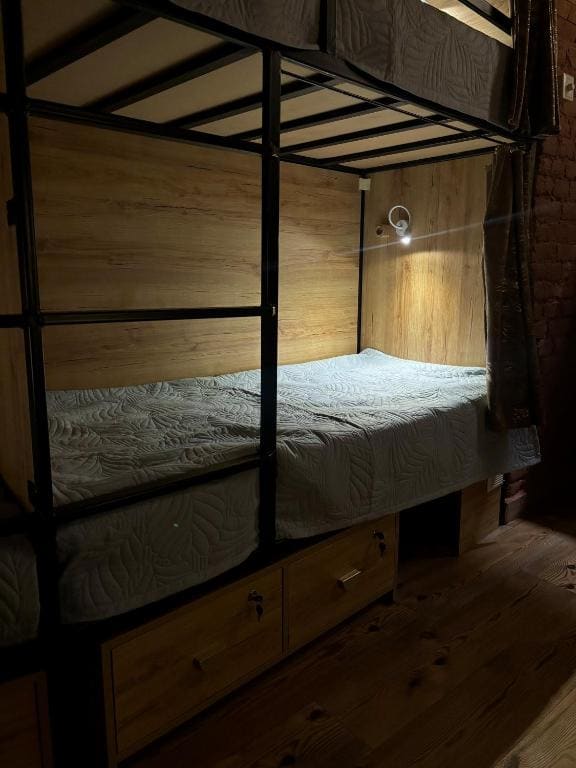 Vintage Hostel At Freedom Square - View 3