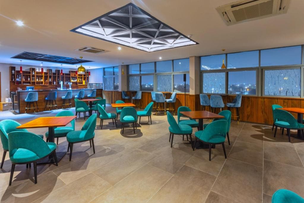 Alisa Hotel Tema - Main view