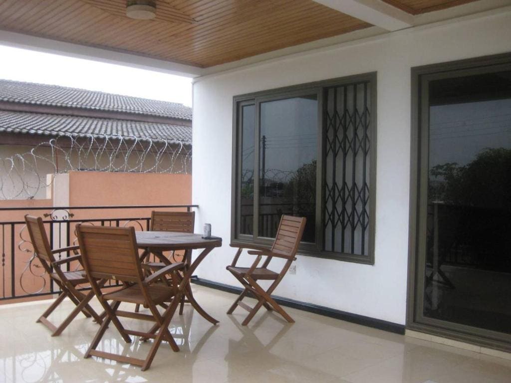 Ghouse room C Ideal For Friends family And Corporate - View 5