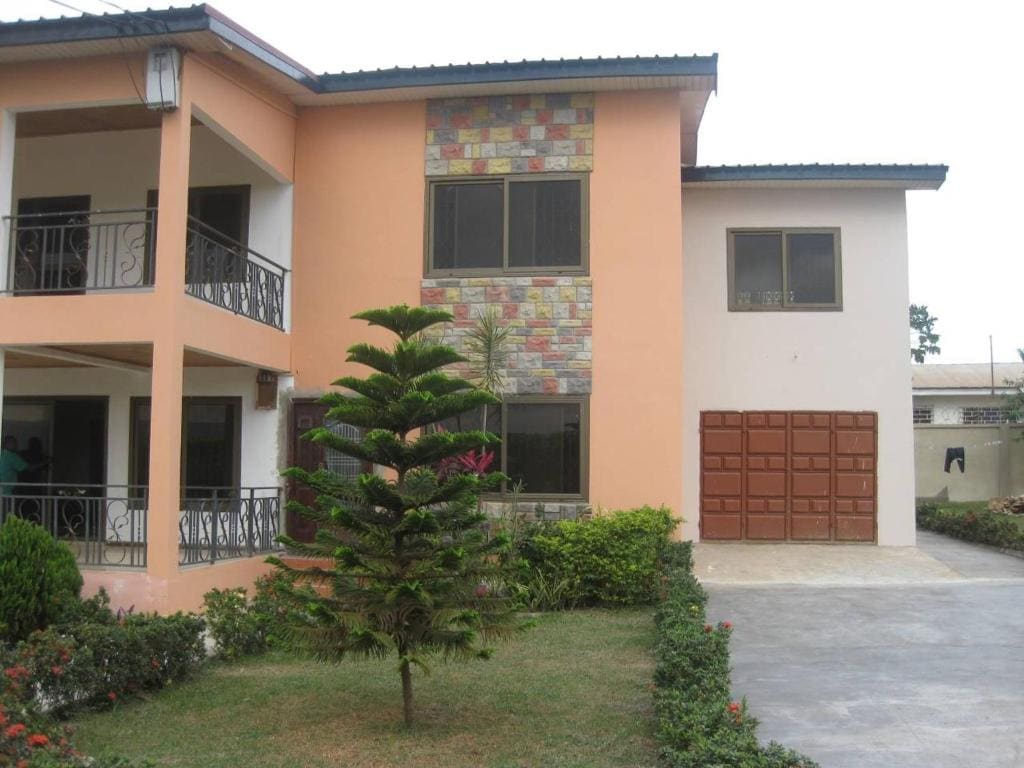 Ghouse room C Ideal For Friends family And Corporate - View 3