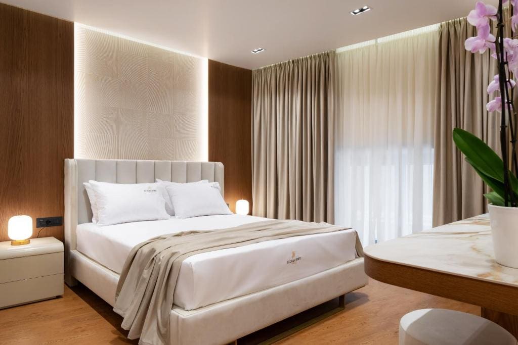 Aeolian Spirit Suites - View 2