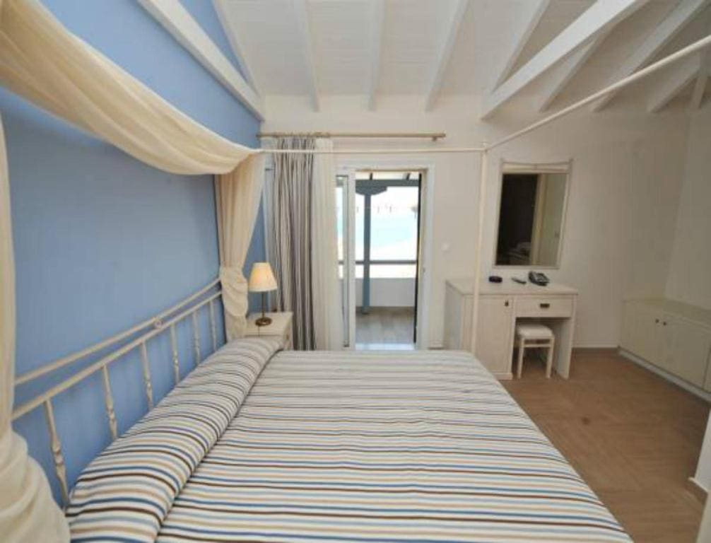 Hotel Agios Nikitas - View 3