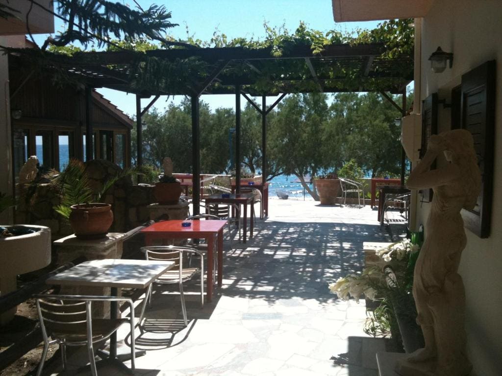 Alexander Beach Hotel - View 3