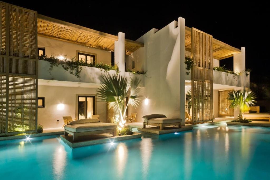 Almi Luxury Rooms - View 6