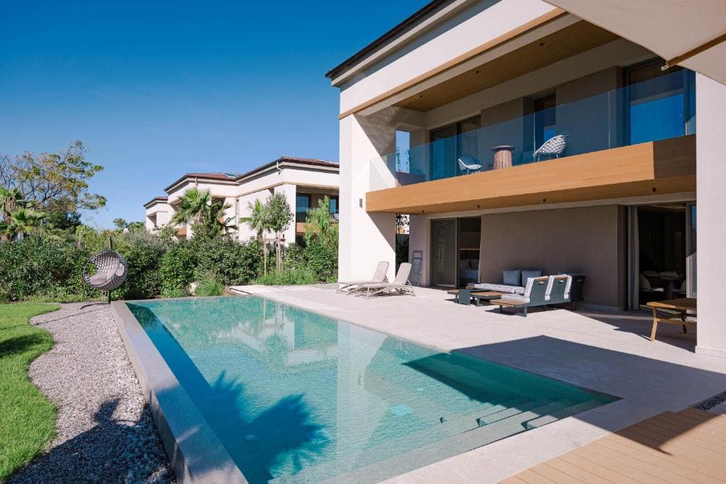 Almyros Beach Resort & Spa - View 3