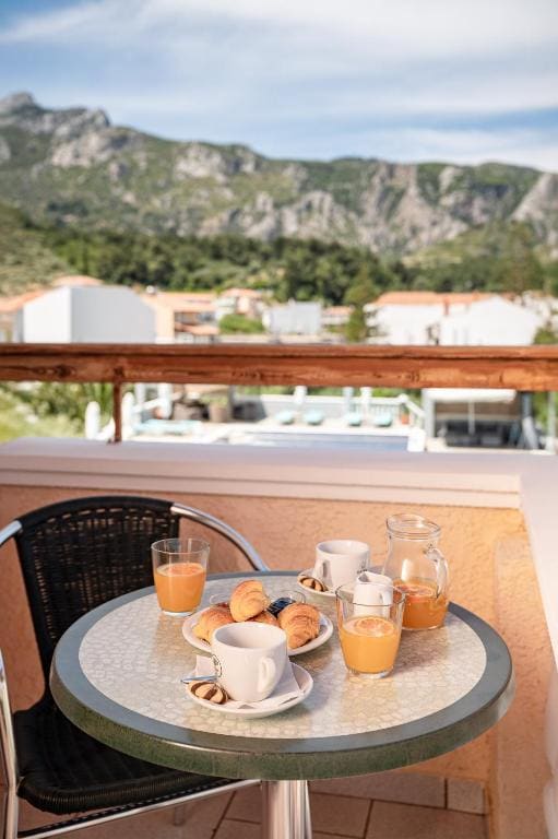 Hotel Athena - View 3