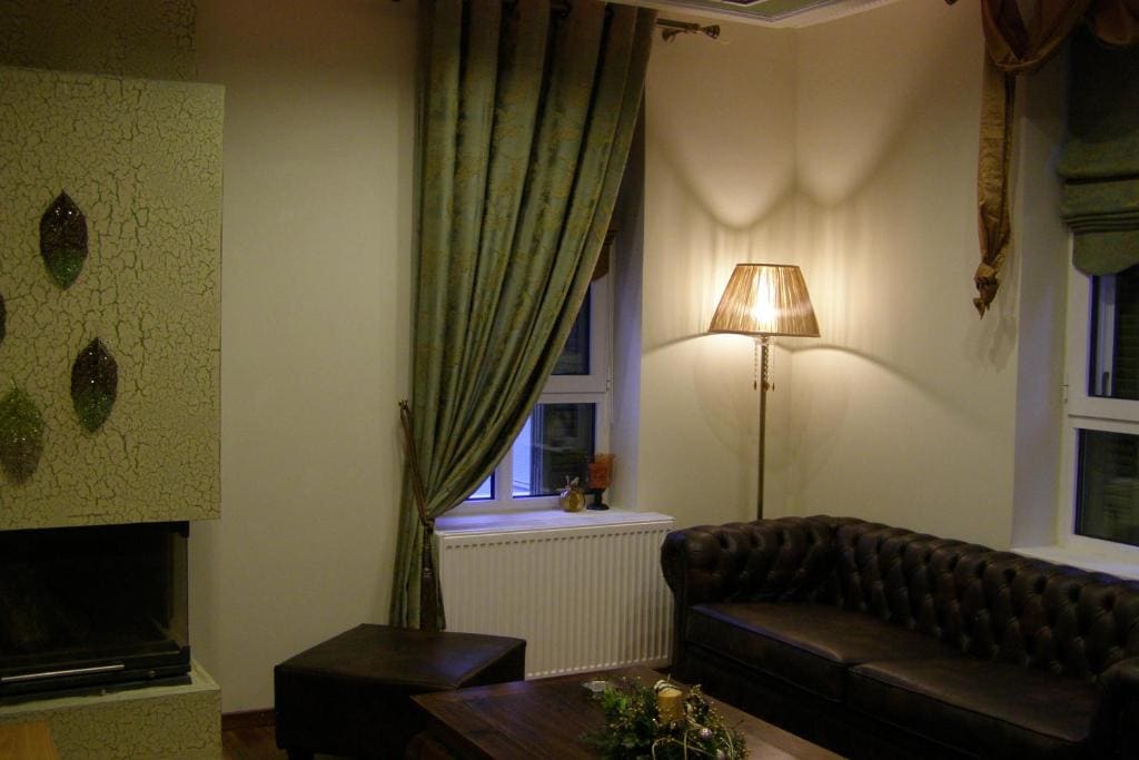 Room "frog" in a neoclasical house - View 3