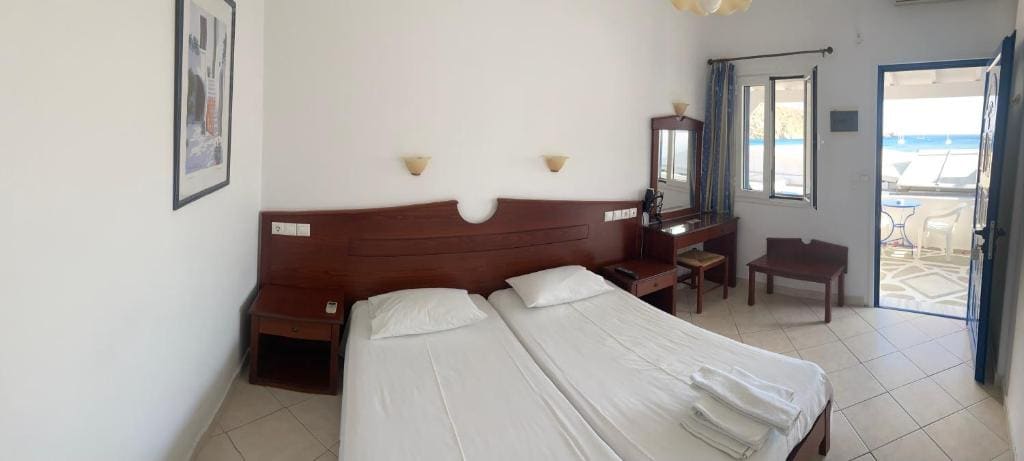 Elpis Rooms - View 4