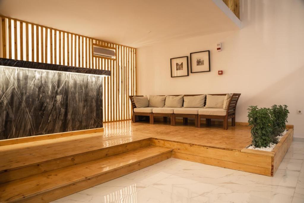 HOTEL_TIER - View 3