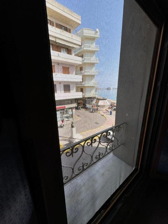 Ionia rooms - View 6