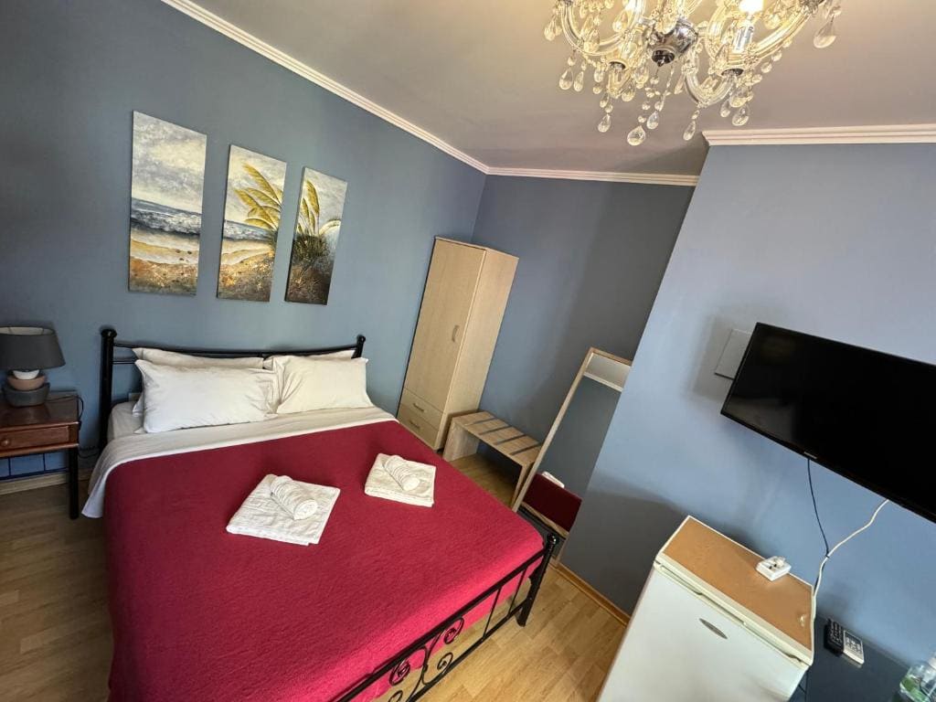 Ionia rooms - View 5
