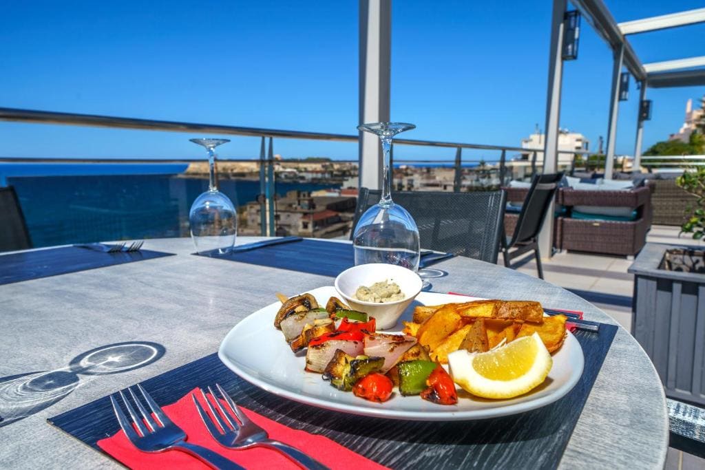 Macaris Suites & Spa - View 6