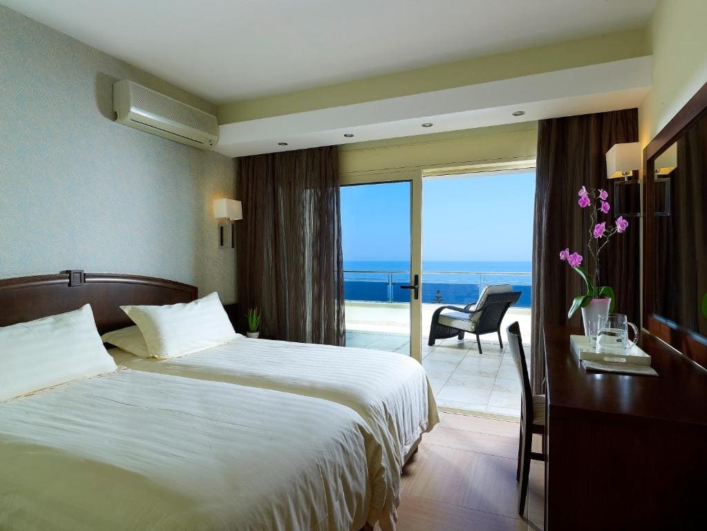 Macaris Suites & Spa - View 7
