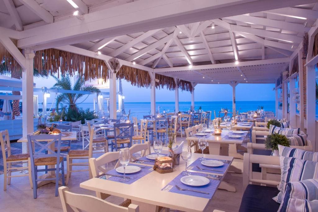 Mari Kristin Beach Hotel - View 2